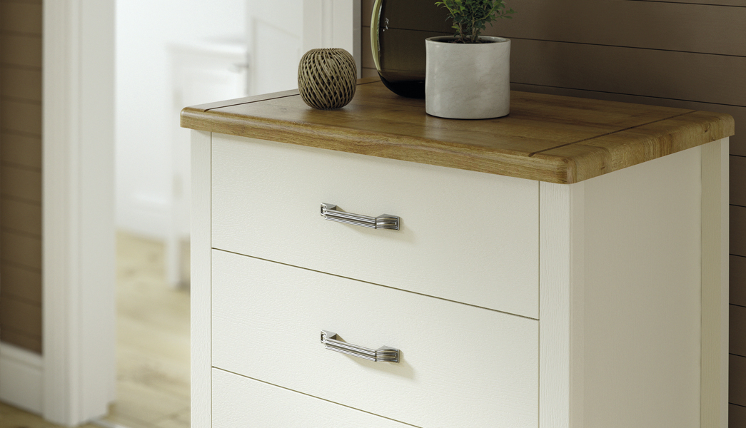 Care Home chest of drawers