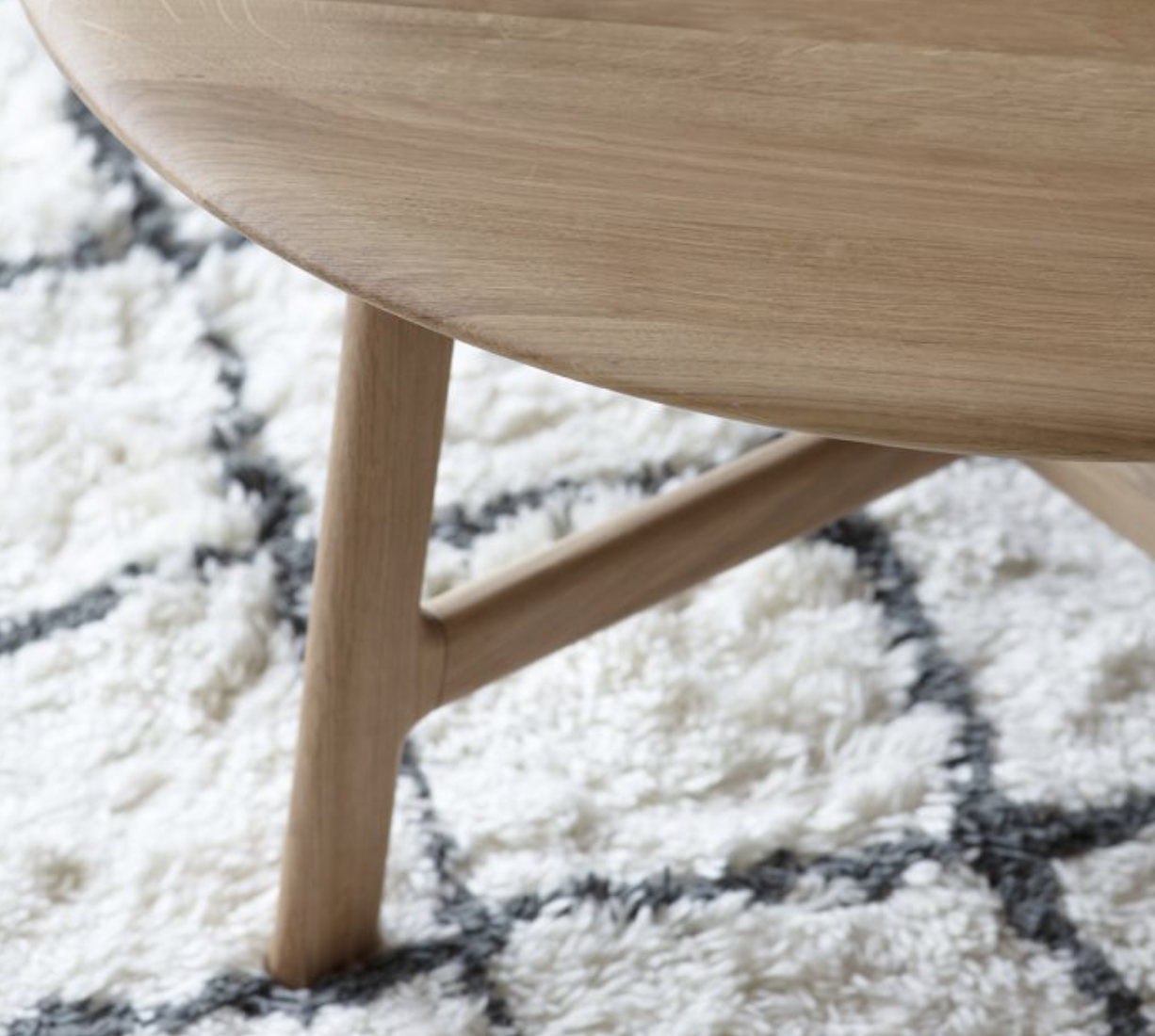 Madrid coffee table oak