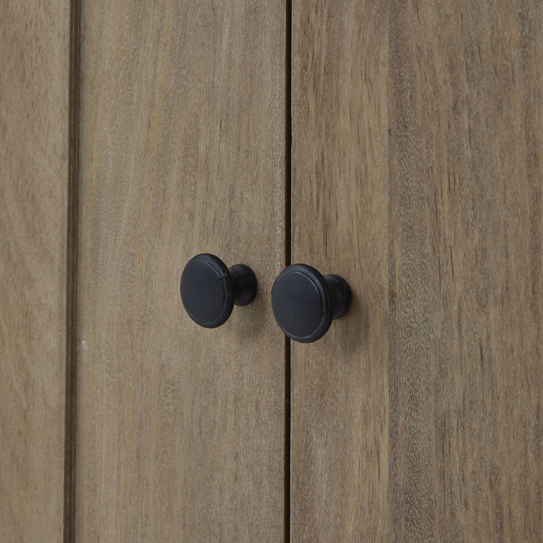 Copgrove 4 Door Sideboard - Image 4